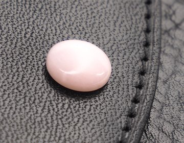 Decoración en piedra de ópalo